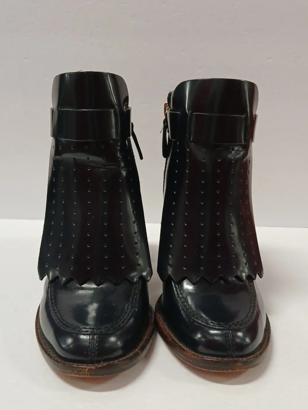 Tory Burch Hyde Booties Ankle Boots Black Glossy Shiny Leather  Kiltie Size 7.5